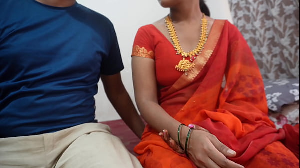 25 साल की मुलायम टीचर ने अपने चेले के साथ किया गर्म सेक्स, सुनो हिंदी ऑडियो