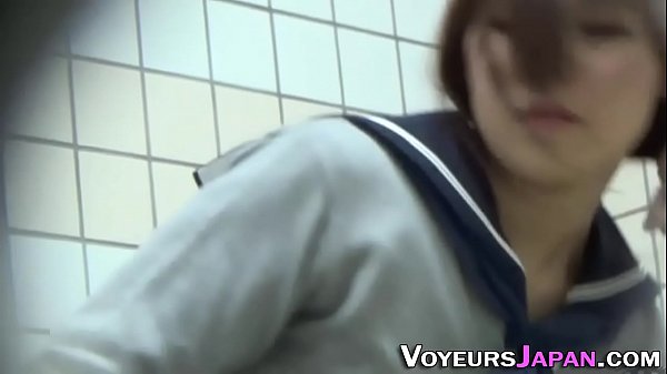 Cewek Abg Jepang Mainin Kacang Sampe Basah