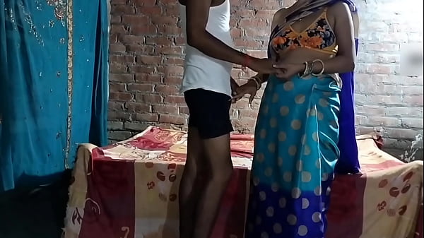 भाभी ने देवर के साथ मस्ती में जोरदार सेक्स किया