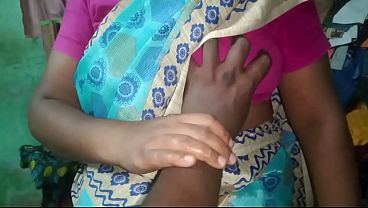 Priyanka Istri Rumahan India, Mainin Sendiri Di Rumah