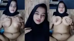 Jilbab Doy Cantik Bikin Tegang, Pengen Robek.