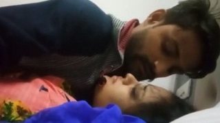 Video Mesum Pasangan Desi Di Hotel India Bocor Di Internet, Bikin Makin Panas!