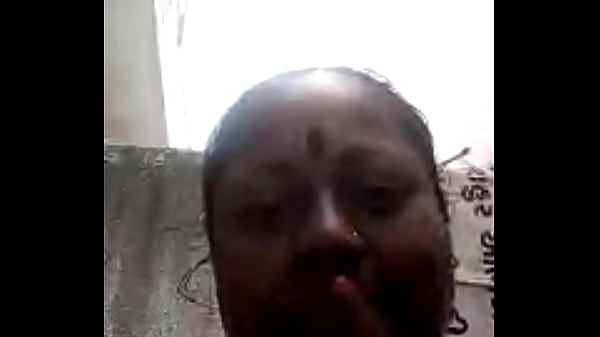 Ibu India Sange Siap Digoyang
