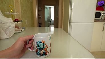 Pagi Ini, Mulut Ibu Tiriku Basah Dan Dalam Banget Nikmatin Batangku.