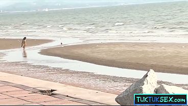 Cewek Thailand Abg Digarap Di Pantai Sama Bule Kontol Gede