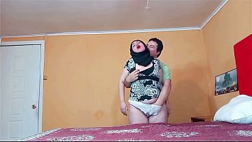 Wanita Berhijab Digebrek Dari Belakang Gaya Anjing