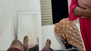 Meia-irmã árabe Meluncur Ke Kamar Dan Ngewe Habis-habisan Sama Dia.
