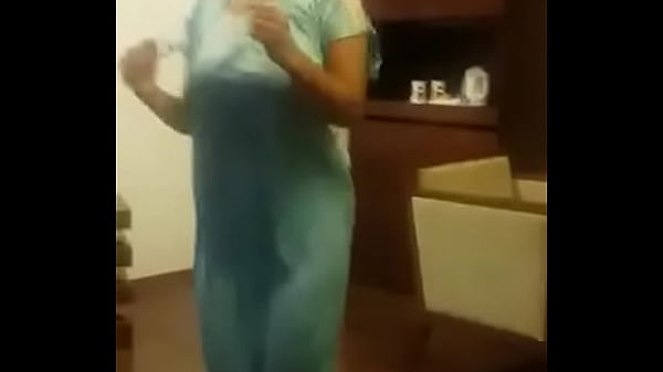 Tarian Desi Panas Bikin Kelojotan, Siap-siap Ngaceng