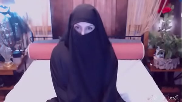 Guru Dihajar Pelajar Arab Nakal, Bayar Dengan Tubuh