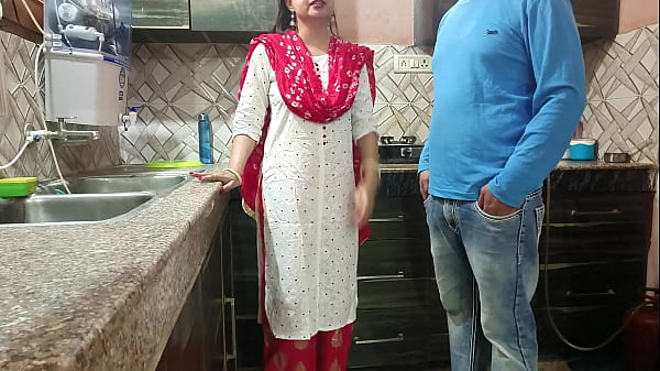 Desisaarabhabhi – Setelah Ngemut Memek Basahnya Yang Enak, Gue Makin Bernafsu Pengen Ngentot, Ibu Tiri Gue Emang Perempuan Super Horny Pake Audio Hindi