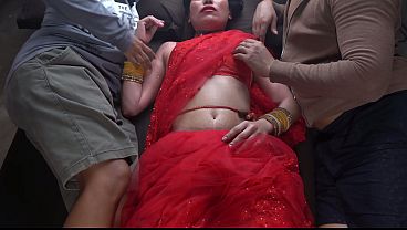 Ibu Tiri India Dan Anak Tiri Laki-laki Lagi Ngewe Di Film Xxx Hindi